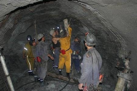 厦门工程爆破中的危险因素分析以及应对工程爆破危险的措施